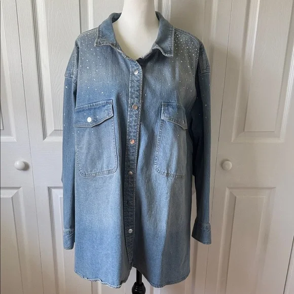 Oversized denim rhinestone jacket - Picture 1 of 10